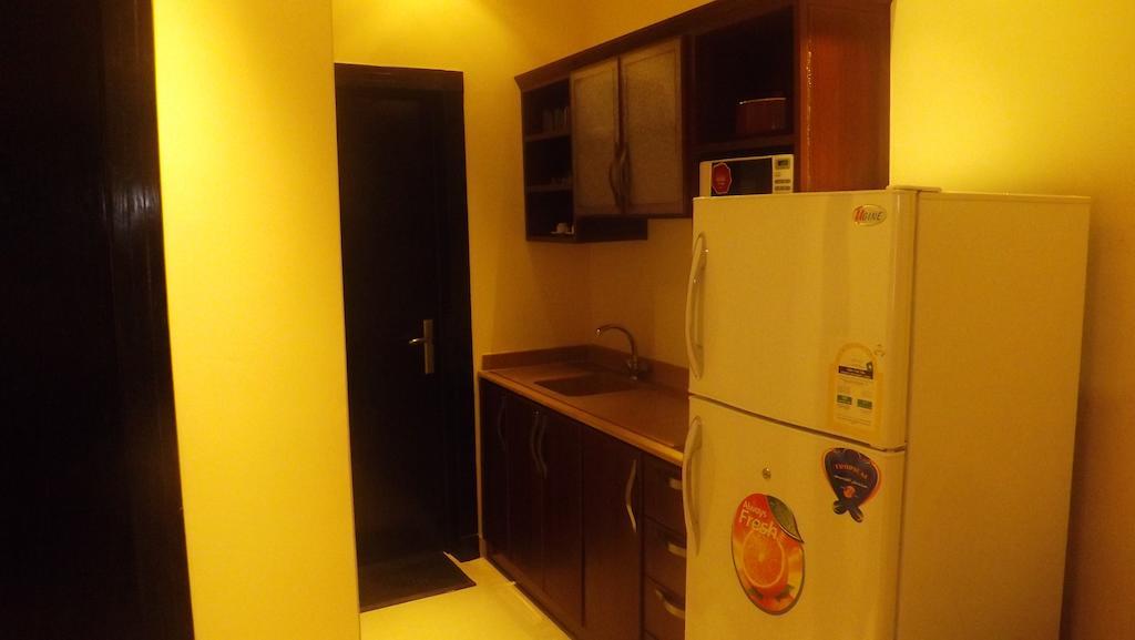 Baron Palace - Almasif Hotel Apartments Riyad Oda fotoğraf