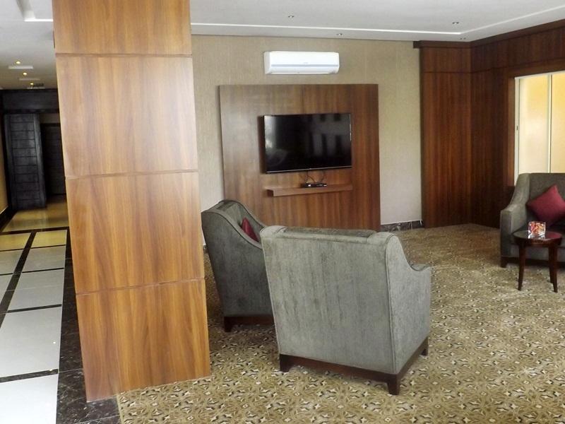 Baron Palace - Almasif Hotel Apartments Riyad Dış mekan fotoğraf