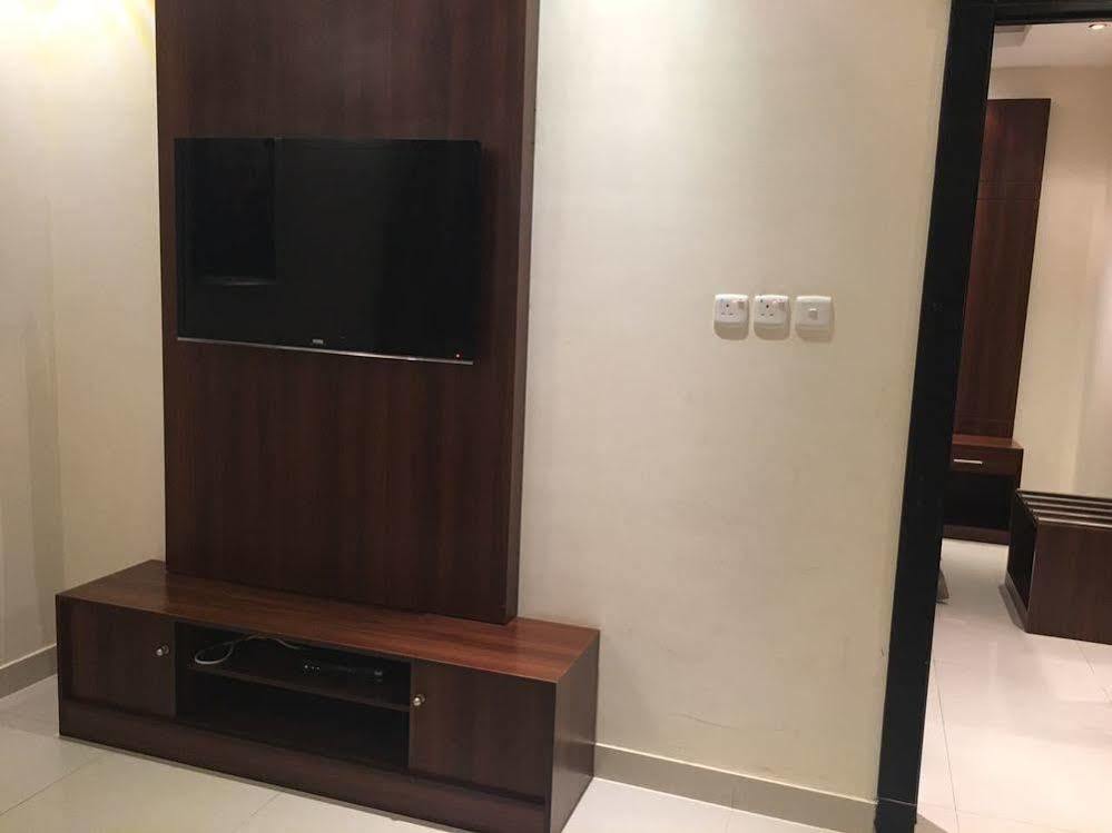 Baron Palace - Almasif Hotel Apartments Riyad Dış mekan fotoğraf