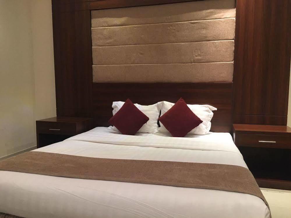 Baron Palace - Almasif Hotel Apartments Riyad Dış mekan fotoğraf